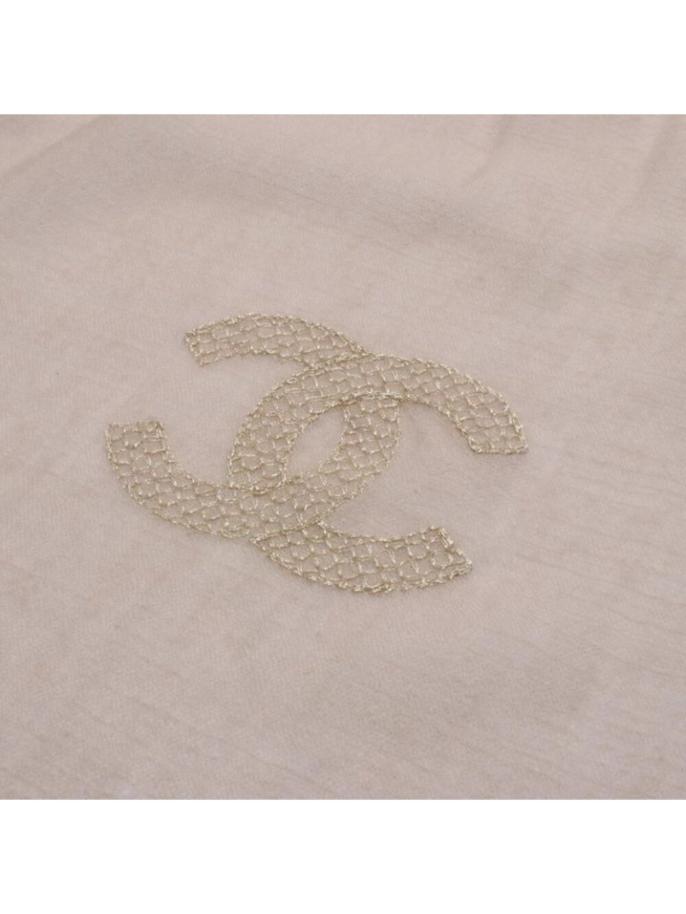 Chanel Shawl CC Logo Cashmere - Picture 8 of 8